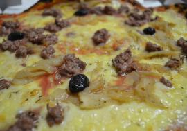 Pizza Bolognaise