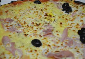 Pizza Lola