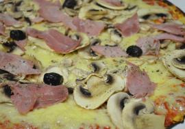 Pizza Reine