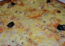 Pizza Roquefort